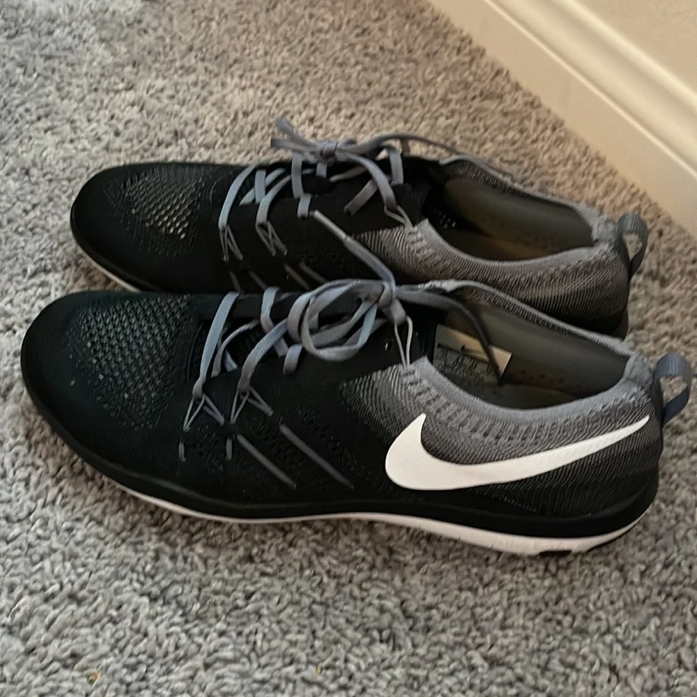 Nike Free TR Focus flyknit woman’s training shoes - Picture 3 of 3